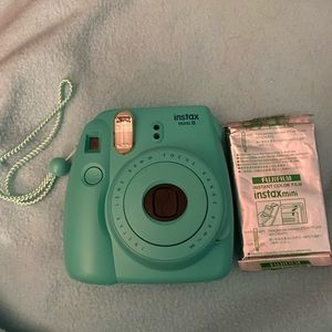FujiFilm Instax Mini 8 In Aqua